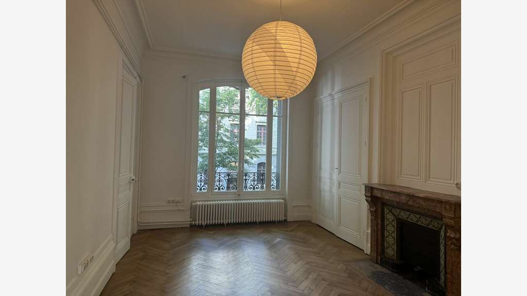AV bureaux 303m² Lyon 69003 Palais de Justice
