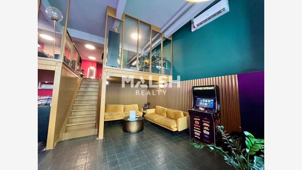 Bureaux à vendre 180m² divisibles à Lyon 4e Hénon