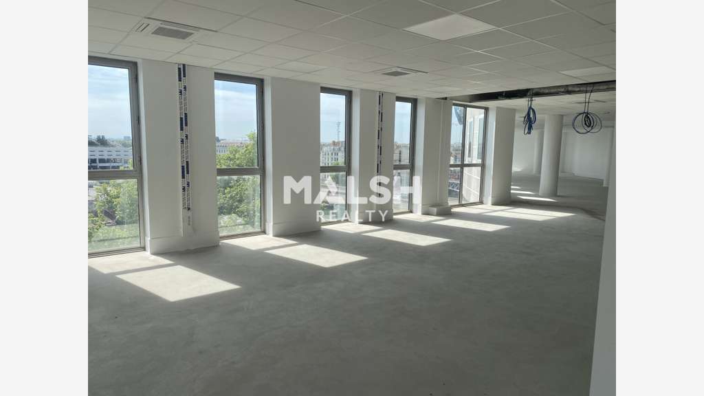 Bureaux à louer 573m² divisibles à Lyon 5e