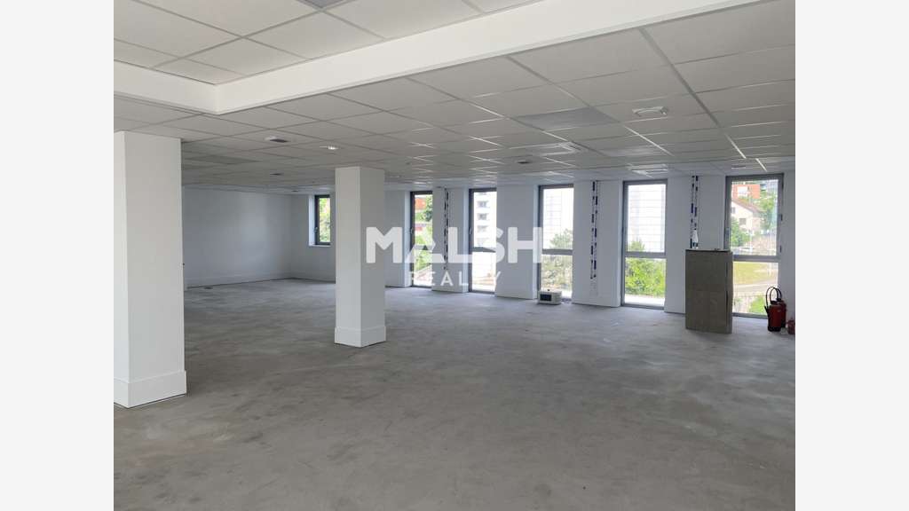 Bureaux à louer 573m² divisibles à Lyon 5e