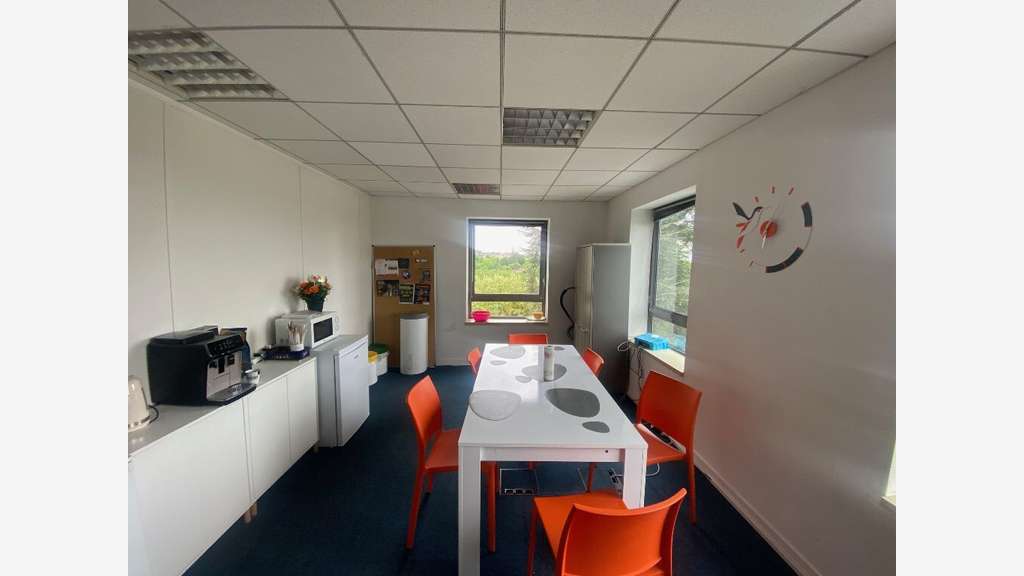 Bureaux de 284m² à vendre à Lyon Techlid