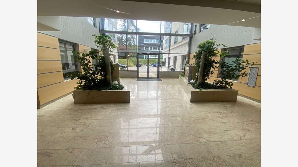 Bureaux de 284m² à vendre à Lyon Techlid