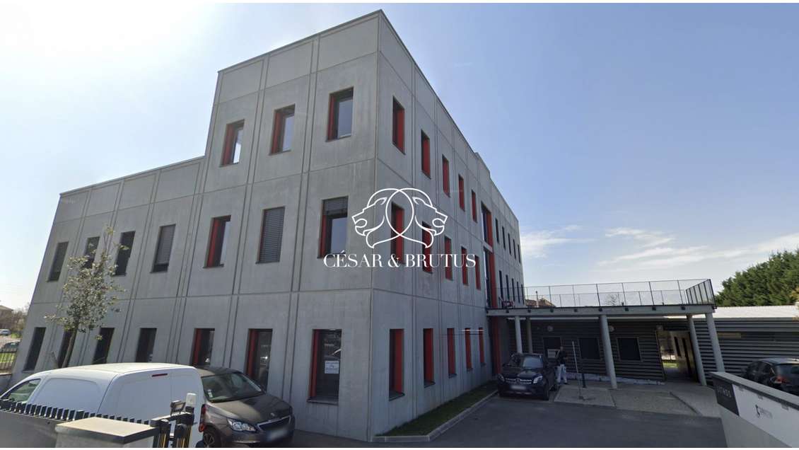 IMMEUBLE LOUÉ À VENDRE