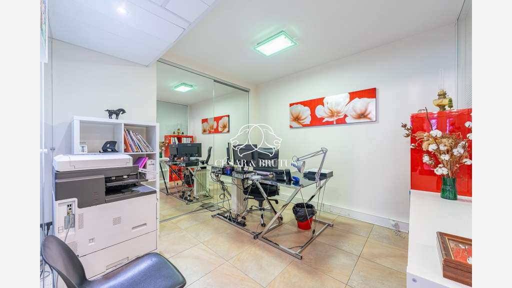 Vente bureaux spacieux de 210m² à Lyon 69006