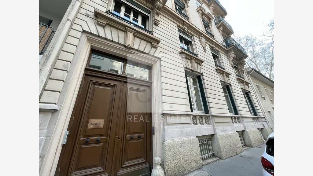Bureaux 510m² à vendre Lyon 6 prox Gare Part-Dieu