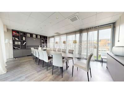 Vente Bureaux à Lyon 6e