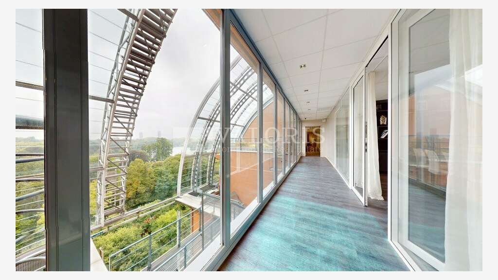 bureaux lumineux Cité Internationale à Lyon 6e