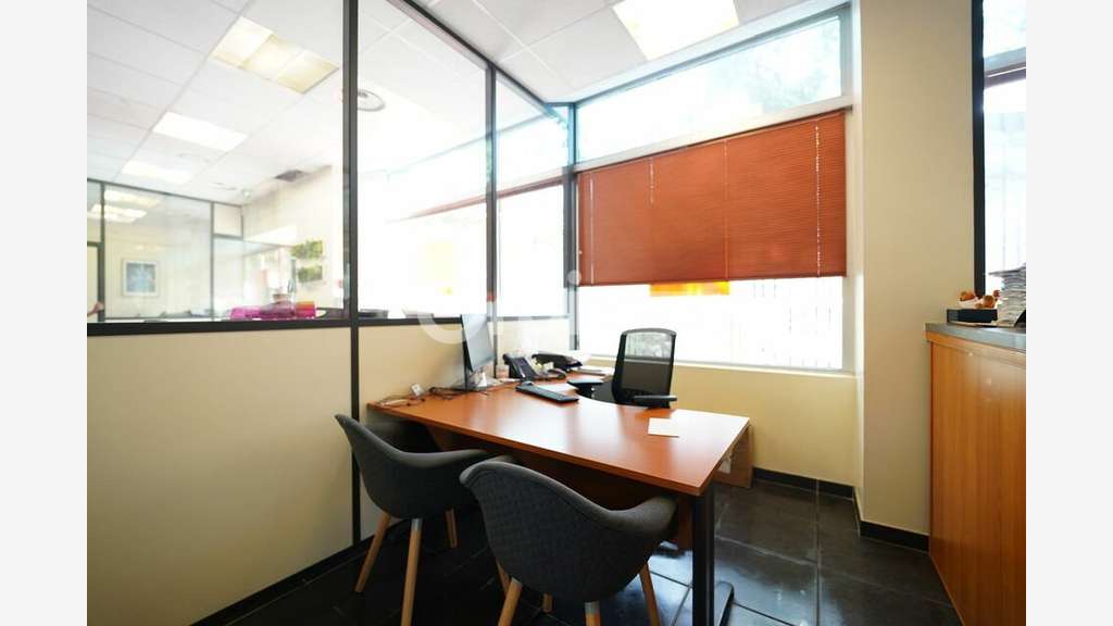 Bureaux occupé à vendre 217m² Lyon 6e