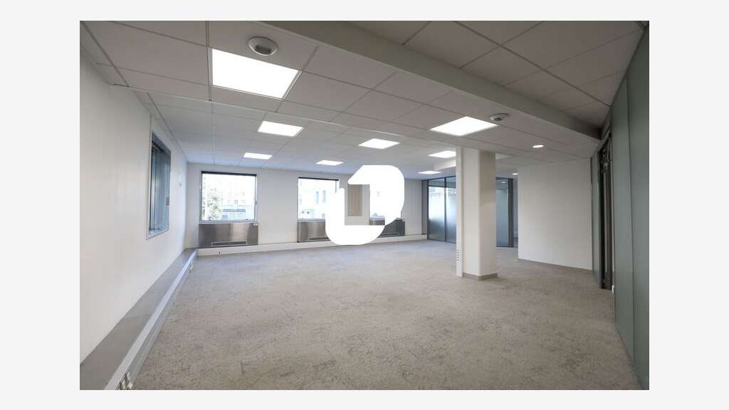 Vente Bureaux 3031m² Lyon
