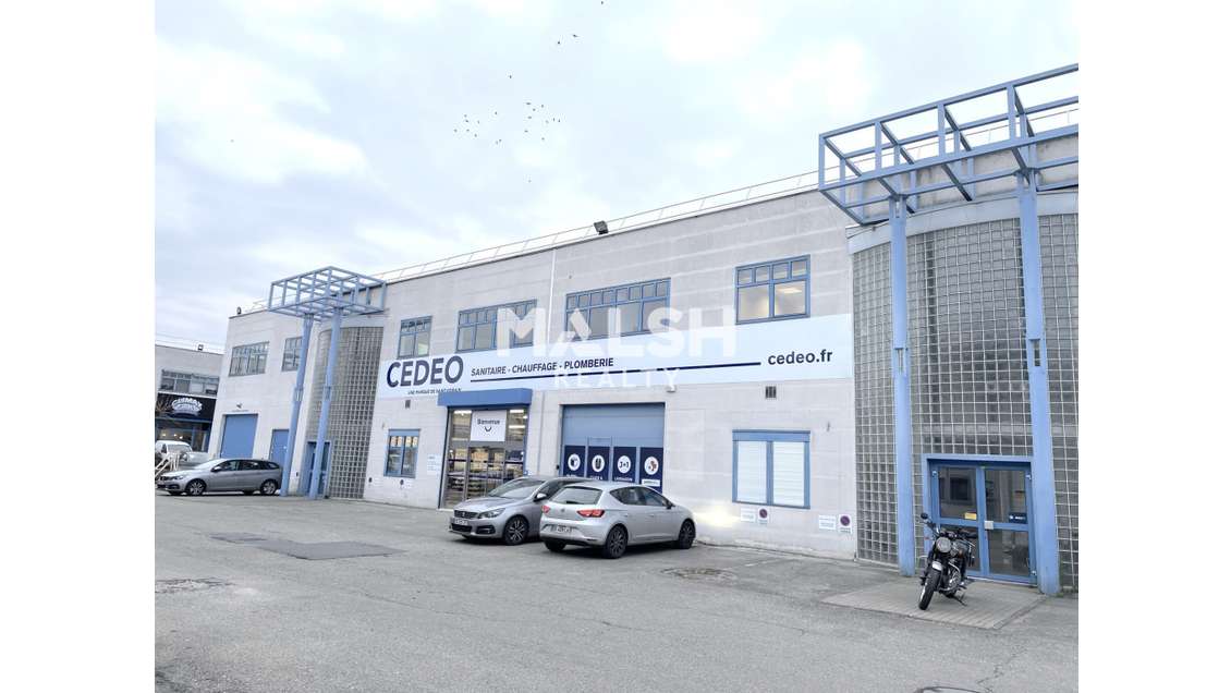 Bureaux de 322m² à vendre ou à louer à Lyon 69007