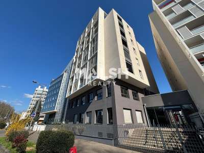 Vente Bureaux à Lyon 7e