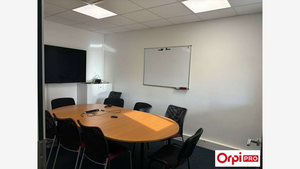 À vendre bureaux 135m² à Lyon 7e Quai du Rhône