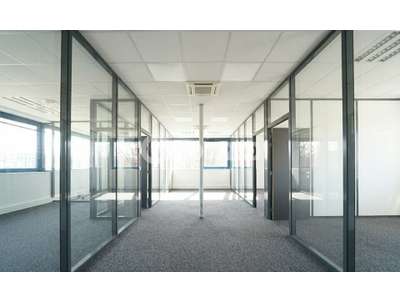 Location Bureaux à Écully