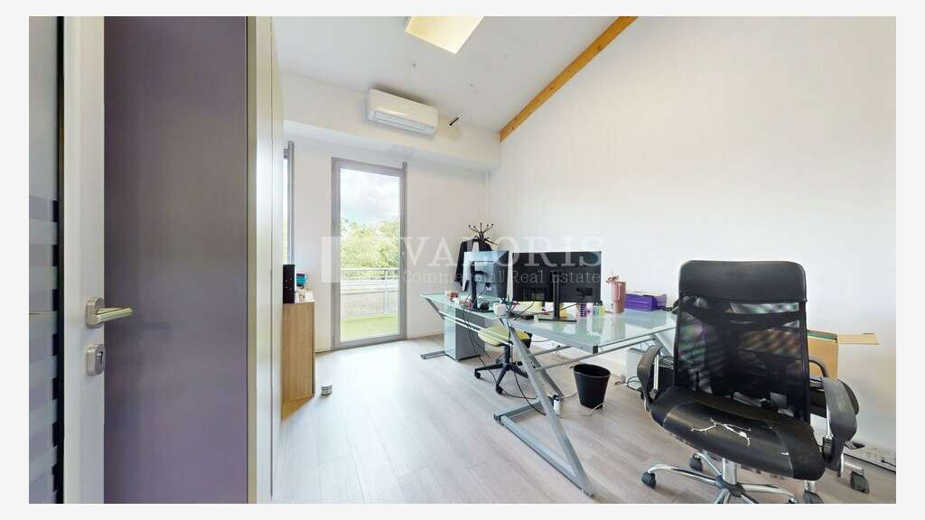 Bureaux en duplex 264m² à vendre à Lyon 9e