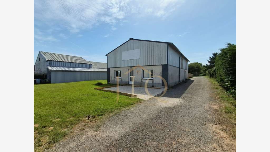 Le camp de base des bâtisseurs - 200 m² de locaux