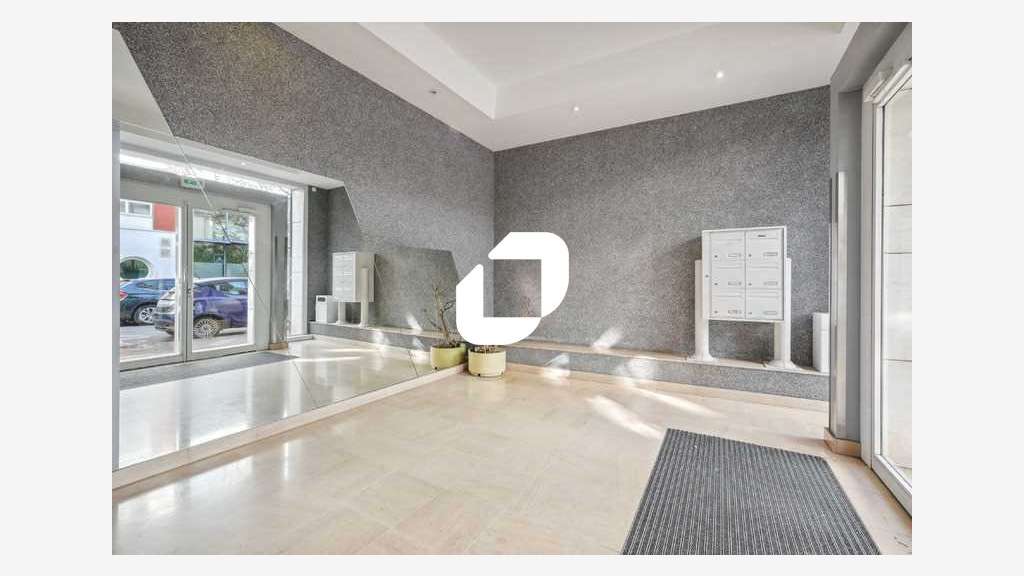 Vente Bureaux 687m² Malakoff