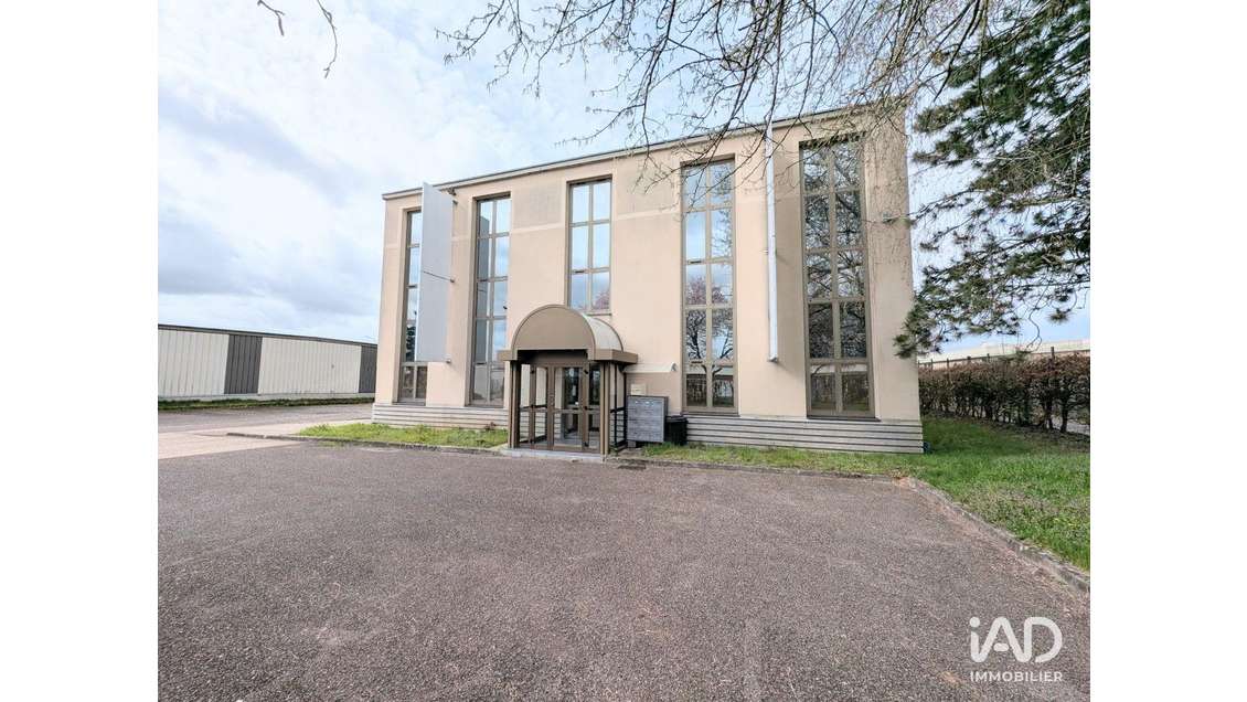 Vente bureaux de 768m² à Marly proche Metz