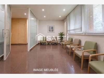Local Professionnel PMR fort potentiel clientèle!