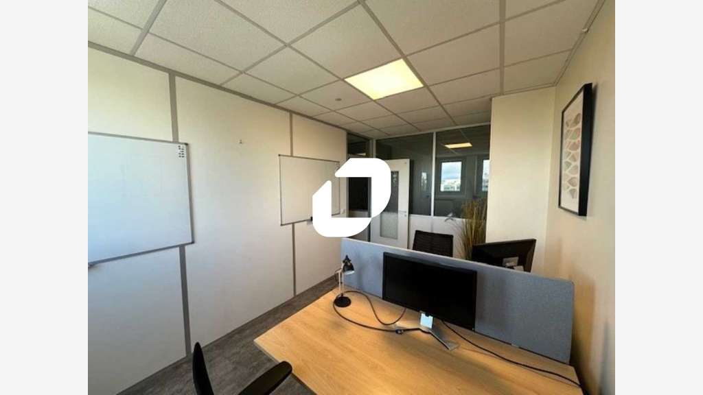 Vente Bureaux 87m² Marly le roi