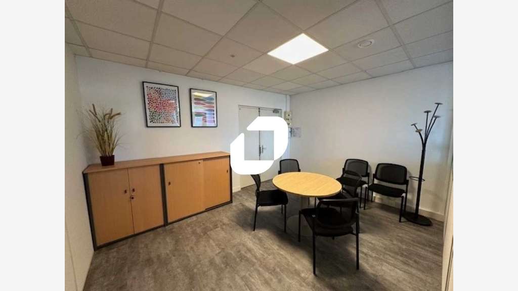 Vente Bureaux 87m² Marly le roi