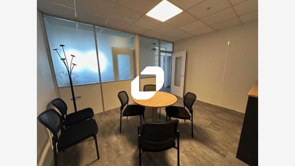 Vente Bureaux 87m² Marly le roi