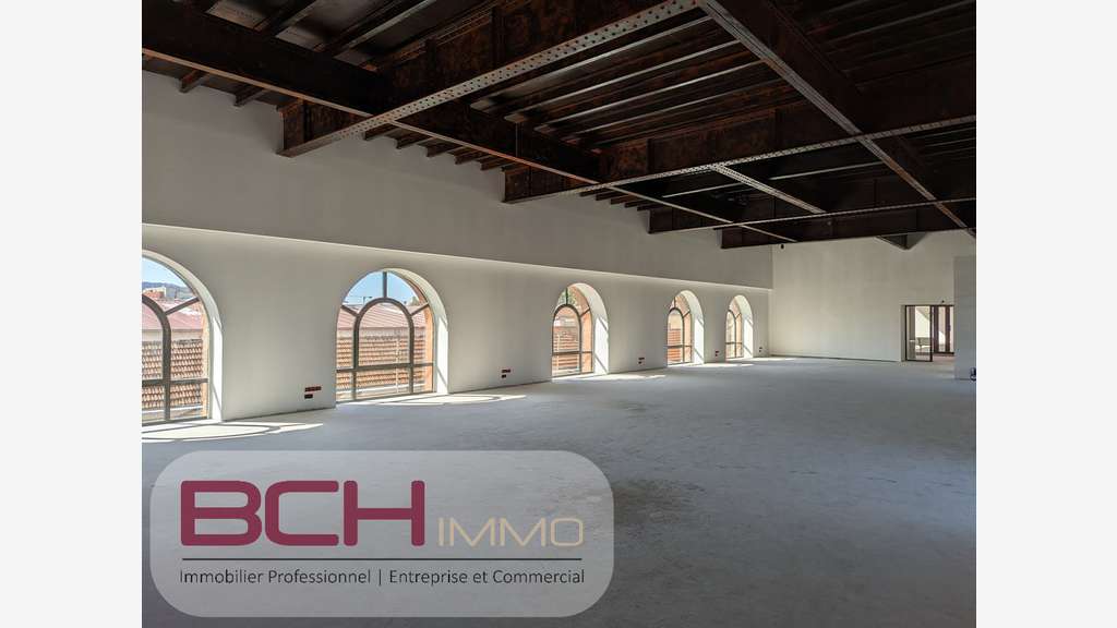 Vente bureaux de standing lumineux 281m² Marseille