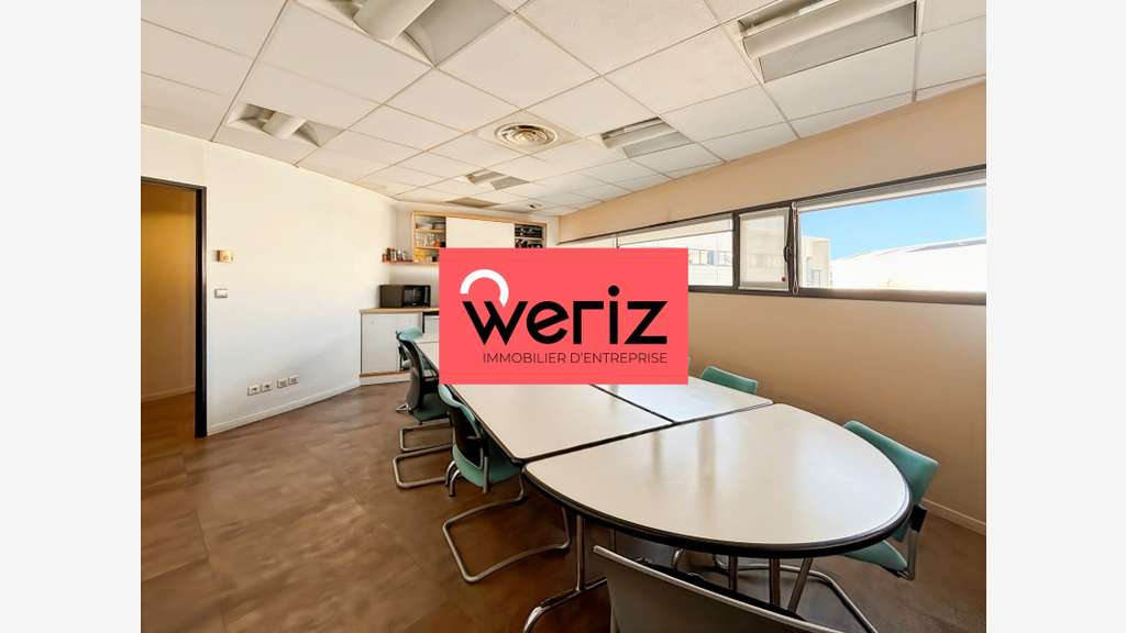 AV bureaux 350m² proche Tunnel Prado Marseille 10