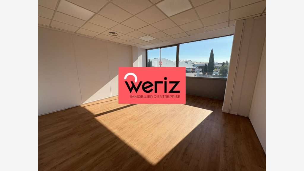 AV bureaux de qualité 659m² à Marseille 14e