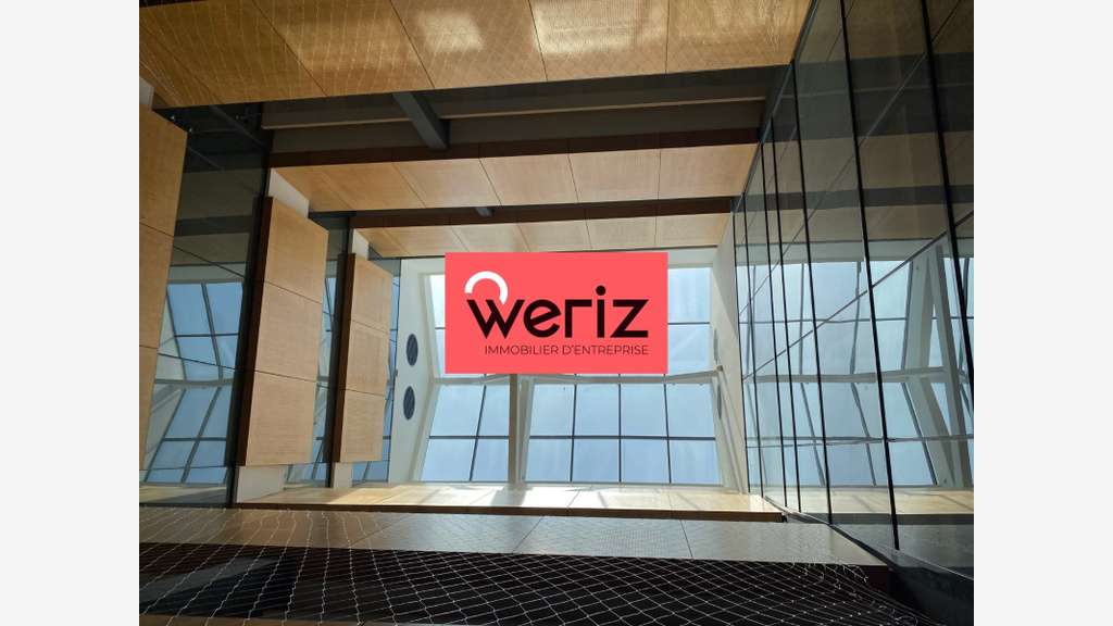 A vendre bureaux 4608m² en R+4 Marseille 13014