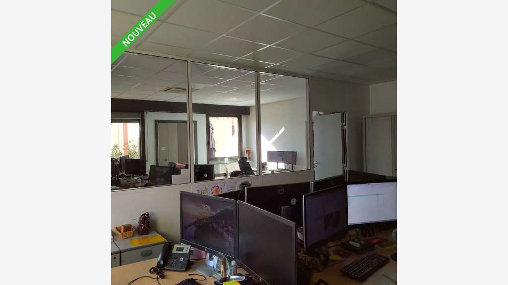 Immeuble de bureaux à vendre à Marseille 16e