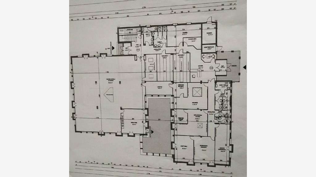 Immeuble de bureaux à vendre à Marseille 16e