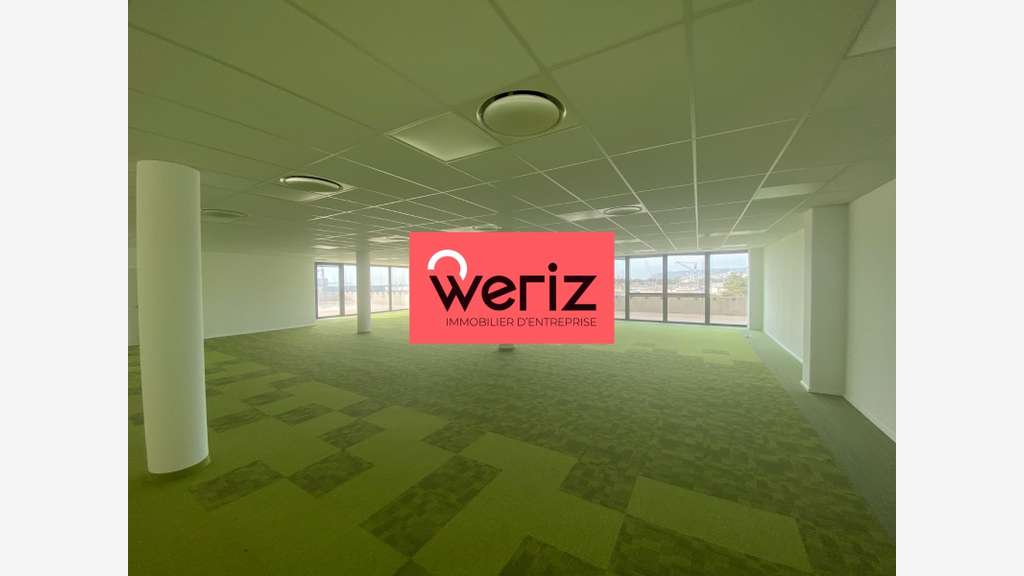 Loue bureaux lumineux 142m² avec vue mer Marseille