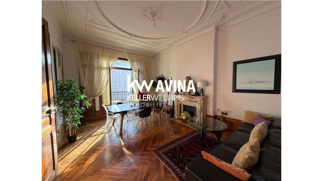 Bureaux de caractère 220m² à vendre Marseille 1er