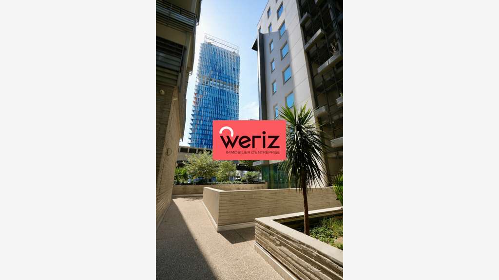 Vente local commercial de 204m² à Marseille 13003