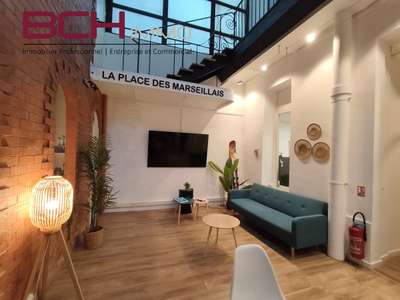 AV hôtel particulier de caractère à Marseille 4e