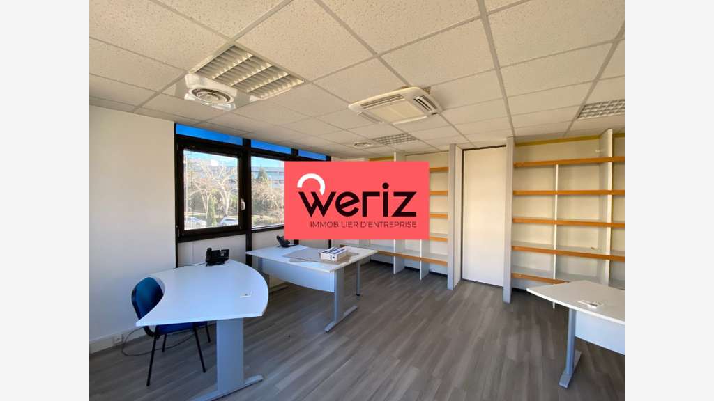 AV bureaux PMR 300m² lumineux à Marseille 13008