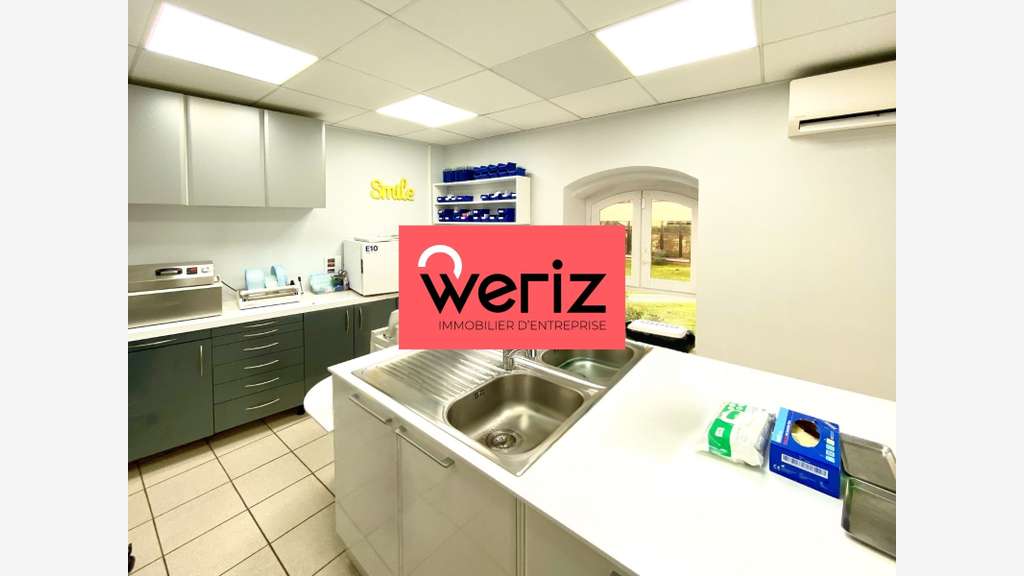 AV bureaux 210m² empl stratégique Marseille 13008