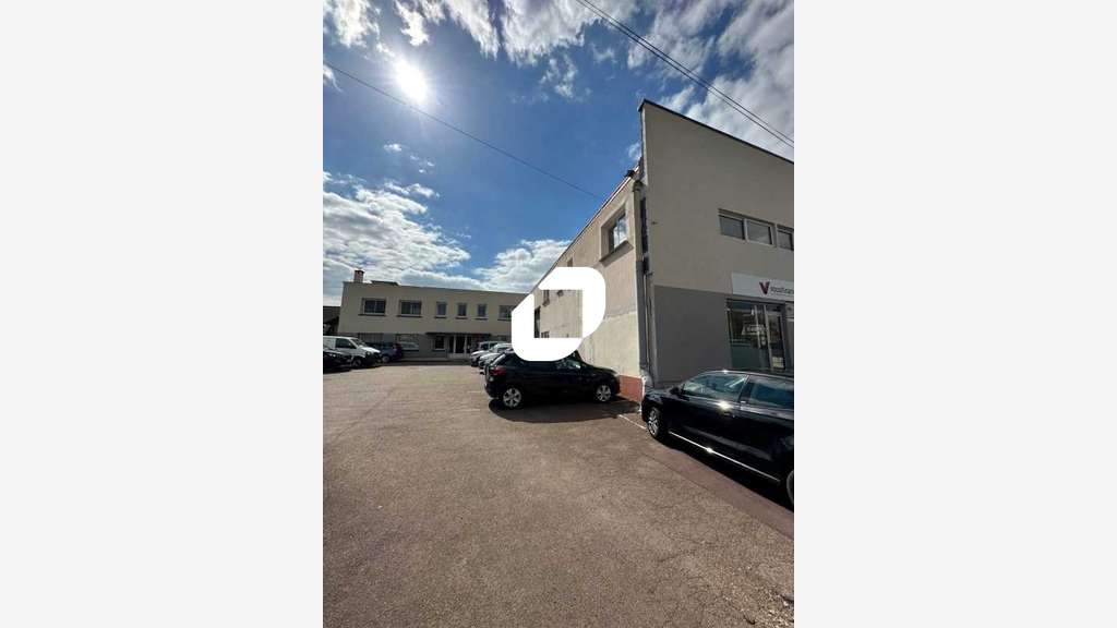 Vente Bureaux 279m² Maule