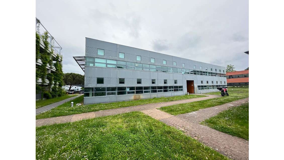AV bureaux 215m² à Mérignac proximité aéroport