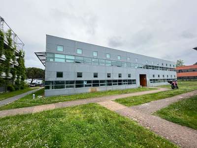 AV bureaux 215m² à Mérignac proximité aéroport