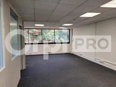 Bureau de 79m² à vendre en ZA à Mérignac