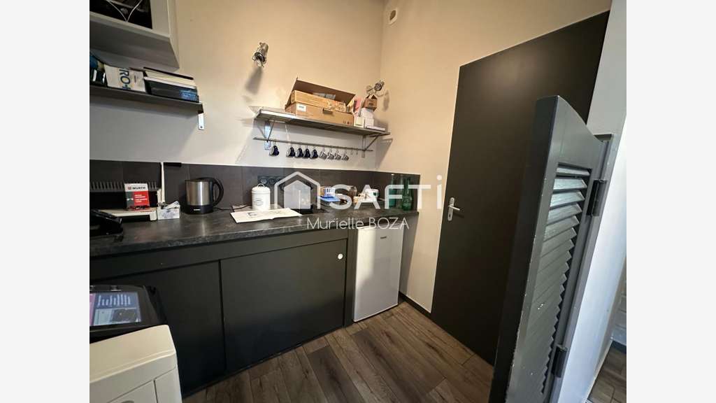 AV bureaux 105m² avec terrain 394m² à Moirans