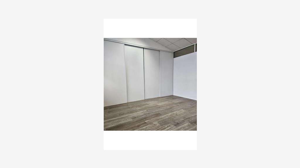 A louer bureau 200m² R+1 à Avignon Agroparc