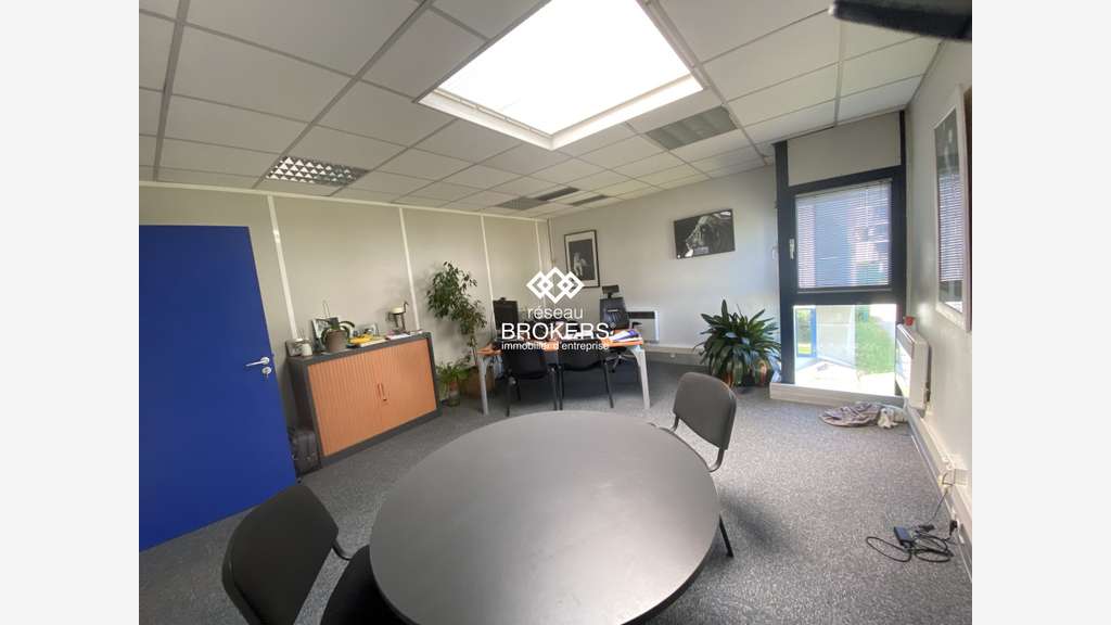 AV plateau de bureaux à Meylan Zone de Maupertuis