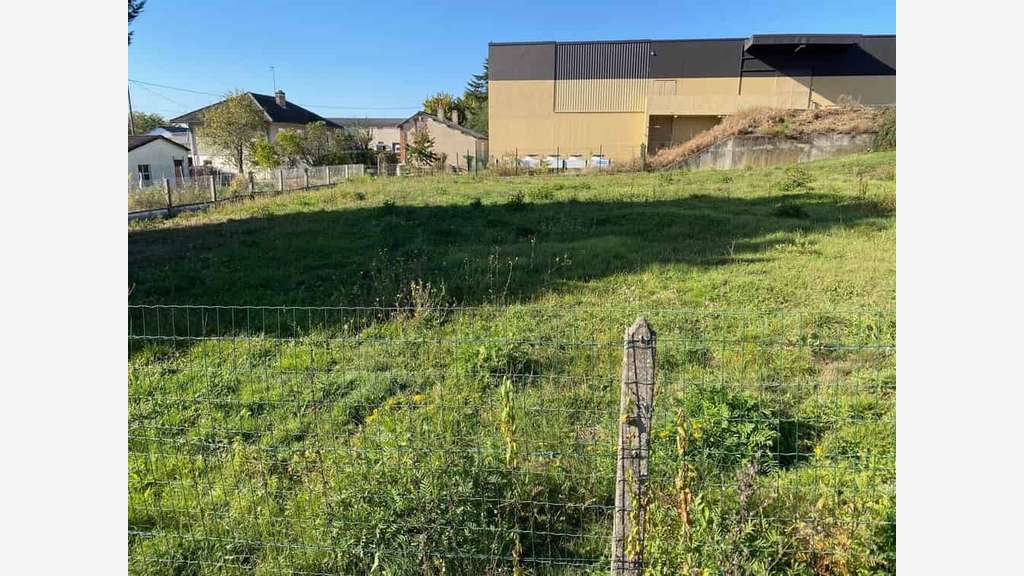 A vendre bureaux 300m² à Montceau-les-Mines