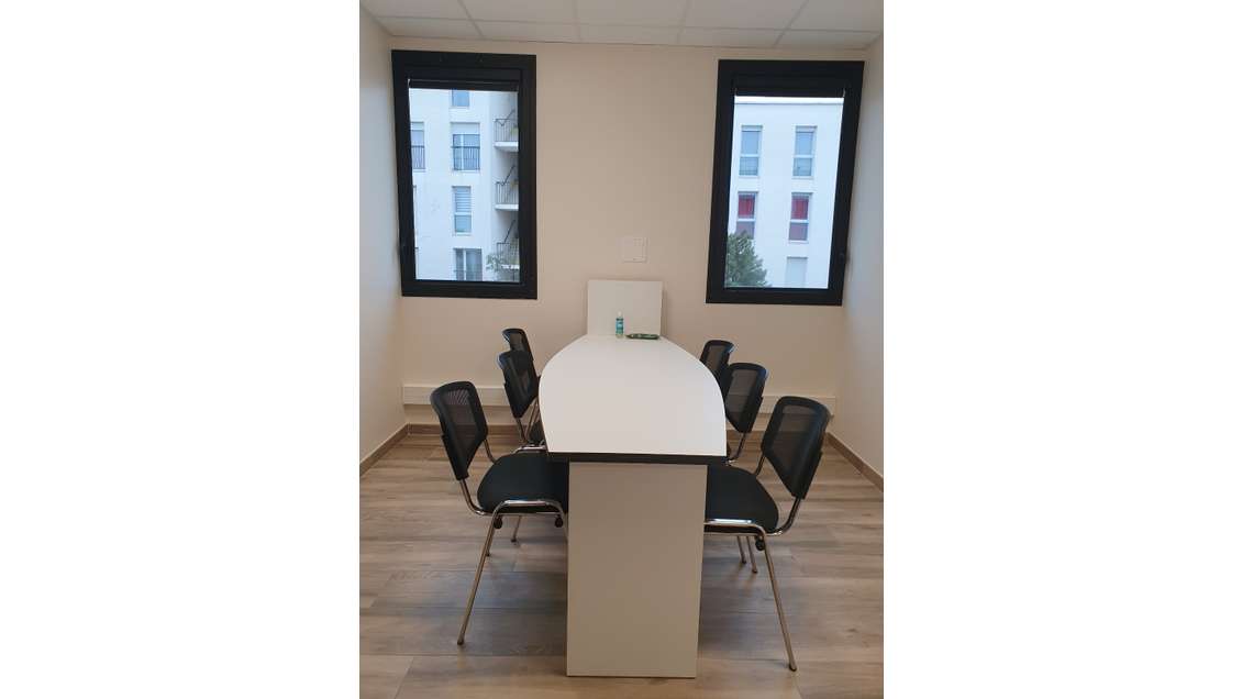 Vente bureaux de standing 98m² Montélimar Maubec