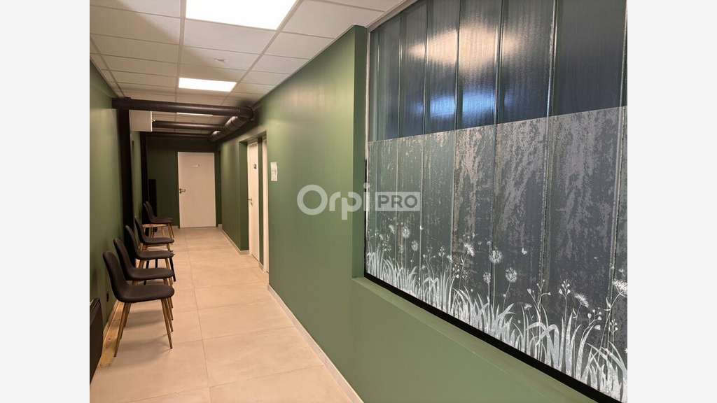 ensemble de 5 bureaux à vendre sur Monteux
