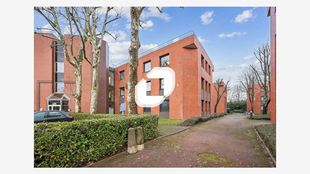Vente Bureaux 197m² Montigny le bretonneux