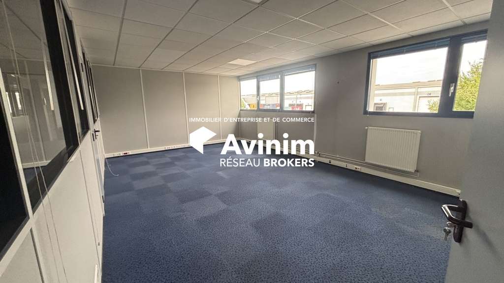 Immeuble bureaux 1260m² à vendre à Montivilliers