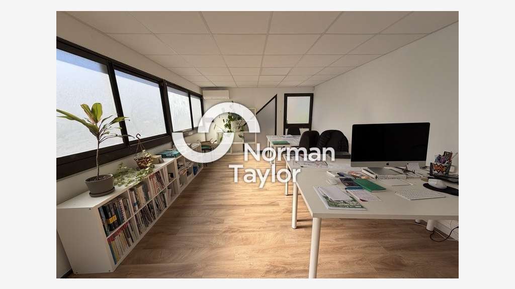 Bureaux 178m² à vendre à Montpellier